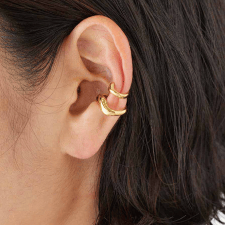 MARIA BLACK Gemma 18 Hoop Pierce