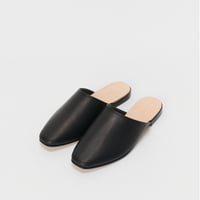 Hender Scheme     foot cast///mule