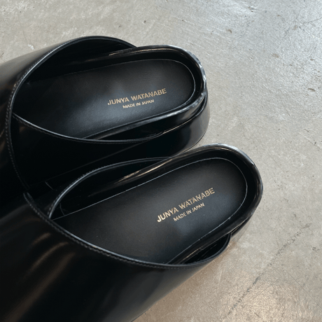 JUNYA WATANABE クロスストラップ プラットフォーム サンダル