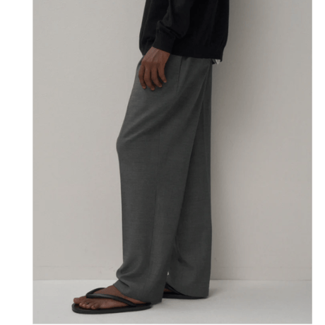 ATON      TWIST WOOL GAUZE | TWO TUCKED EASY PANTS