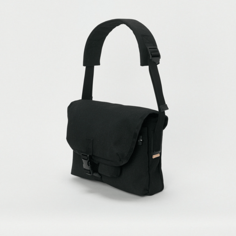 Hender Scheme messenger bag small black | UNKER Hender Scheme messenger bag small black | UNKER