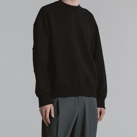 CINOH      HELENEスウェットエルボーパッチディテールPO[BLACK]