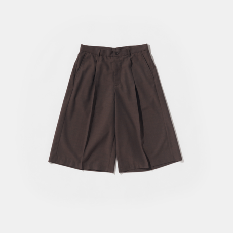 POLYPLOID   TUCK WIDE SHORTS C