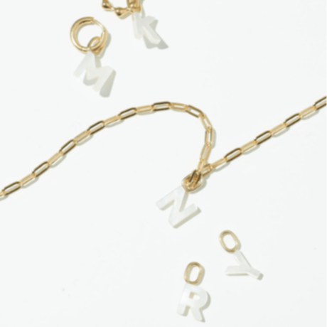 MARIA BLACK　Lucid R Charm - Yellow Gold