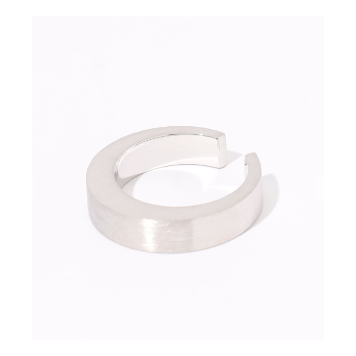 TOM WOOD Arch Ring | UNKER