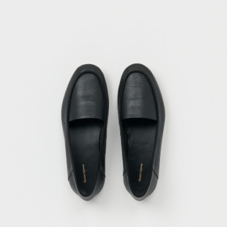 Hender Scheme      oval moca