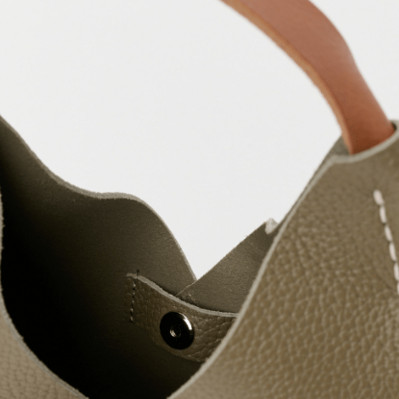 Hender Scheme triangle bag | UNKER