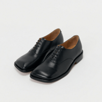 Hender Scheme    bear foot balmoral