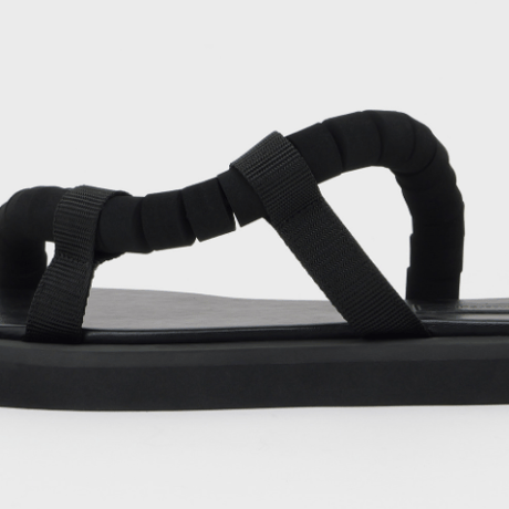 Hender Scheme "curvaceous"