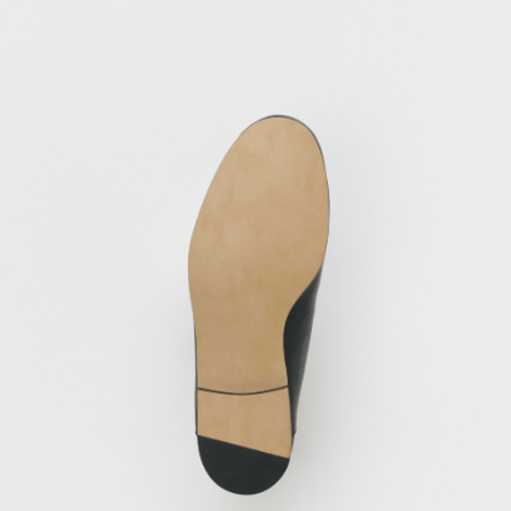 Hender Scheme      oval moca