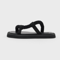 Hender Scheme "curvaceous"