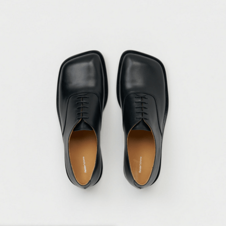 Hender Scheme    bear foot balmoral