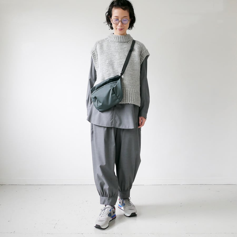 comm.arch.｜コム・アーチ｜Hand Framed Chunky Mock Vest｜