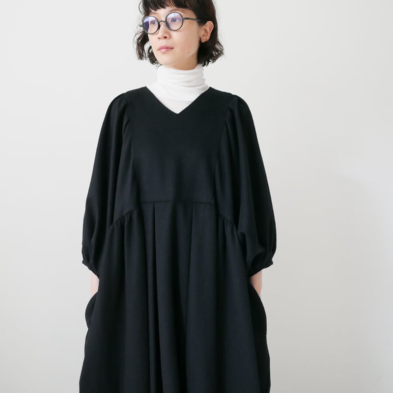 UNIVERSAL TISSU｜ユニヴァーサルティシュ｜ウールカシミヤビーバー