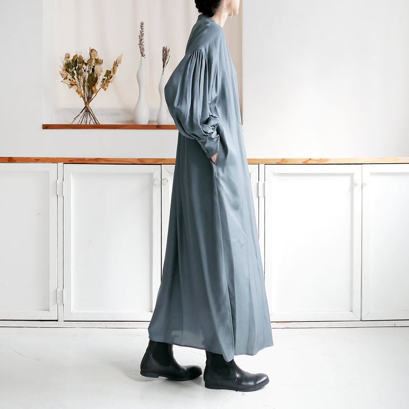 新品同様30000円→半額以下SACRA サクラ ワンピース　ストライプボウタイ SACRA ｜ サクラ｜TRIACE VINTAGE TWILL OP ギャザースリーブ
