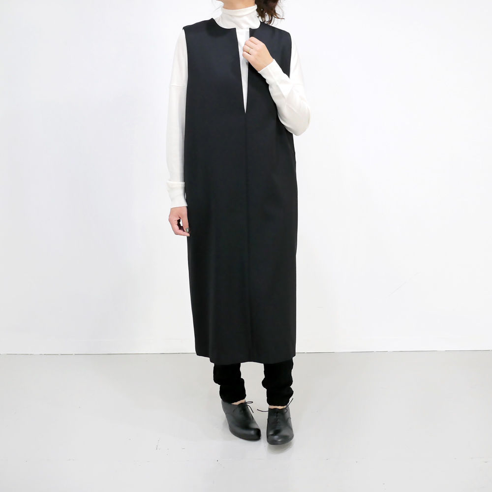 新品✨ サクラ SACRA キーネックワンピース オーバーワンピース 定価3.1 SACRA｜ワンピース シンセティックレザー SYNTHETIC LEATHER OP