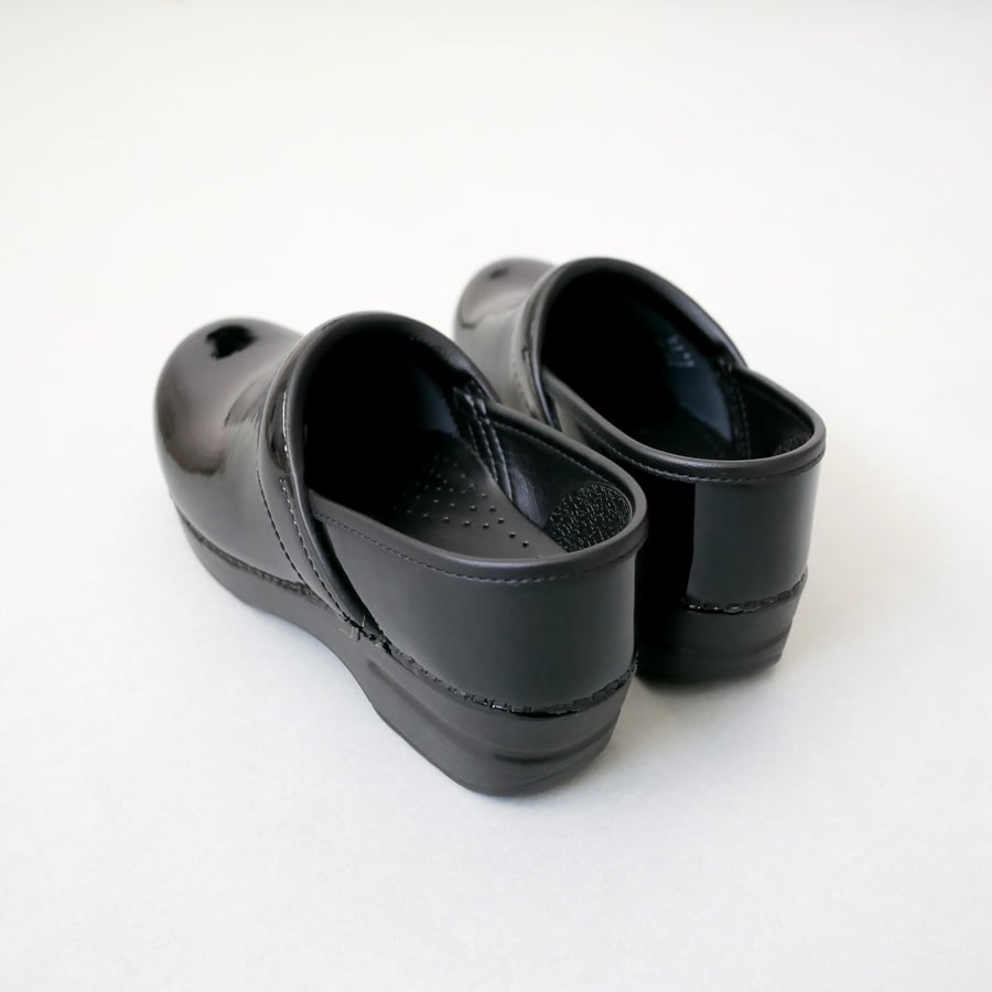 Dansko プロフェッショナル ブラック パテント DANSKO｜ダンスコ｜PROFESSIONAL PATENT｜プロフェッショナル