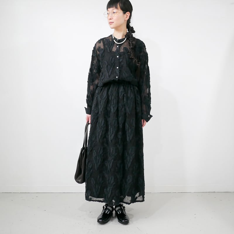 qiri ｜キリ｜tulip lace jacquard ブラウス｜Black | GOUAC
