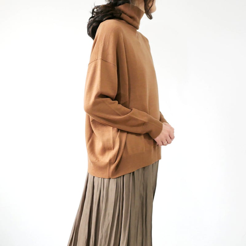 ☘️新品 サクラ SACRA ウール バンドカラー 茶色系 M 長袖 きれいめ SACRA｜サクラ ｜EXTRA FINE MERINO TOP｜ エクストラ ファインメ リ