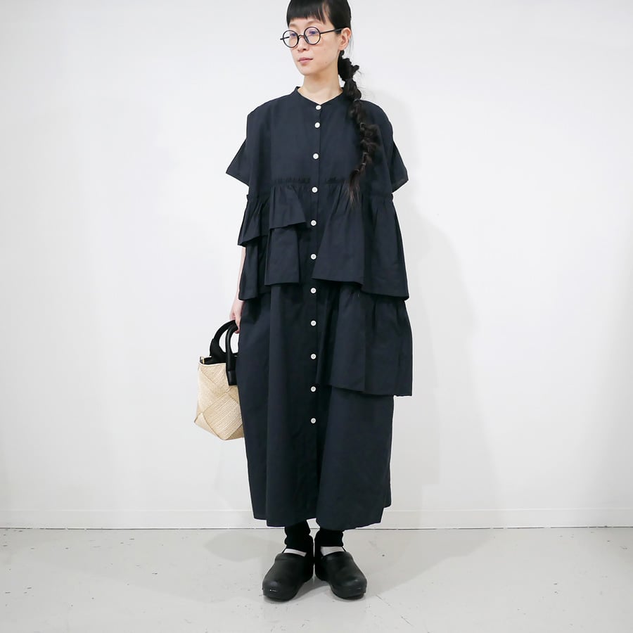 ミューラル　ダリア刺繡ティアードワンピース MURRAL ミューラル ダリア刺繡ティアードワンピース フラワー