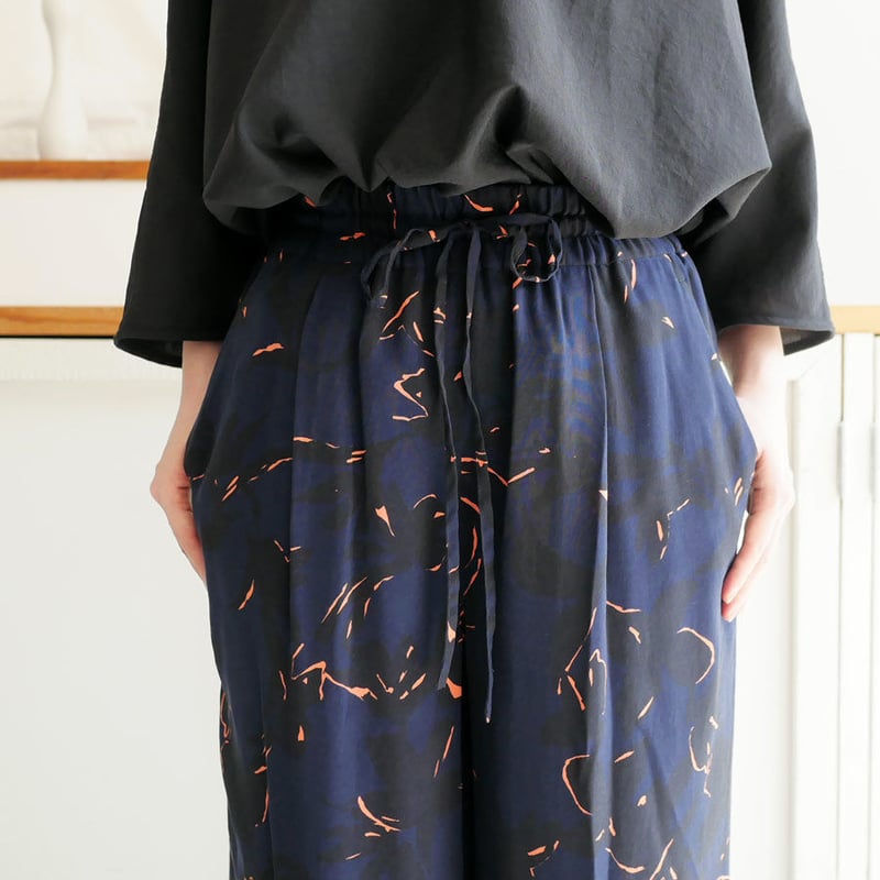 SACRA サクラ SHADOW FLOWER パンツ 122515113 SACRA｜サクラ ｜SHADOW FLOWER PANTS｜シャドウフラワーパンツ
