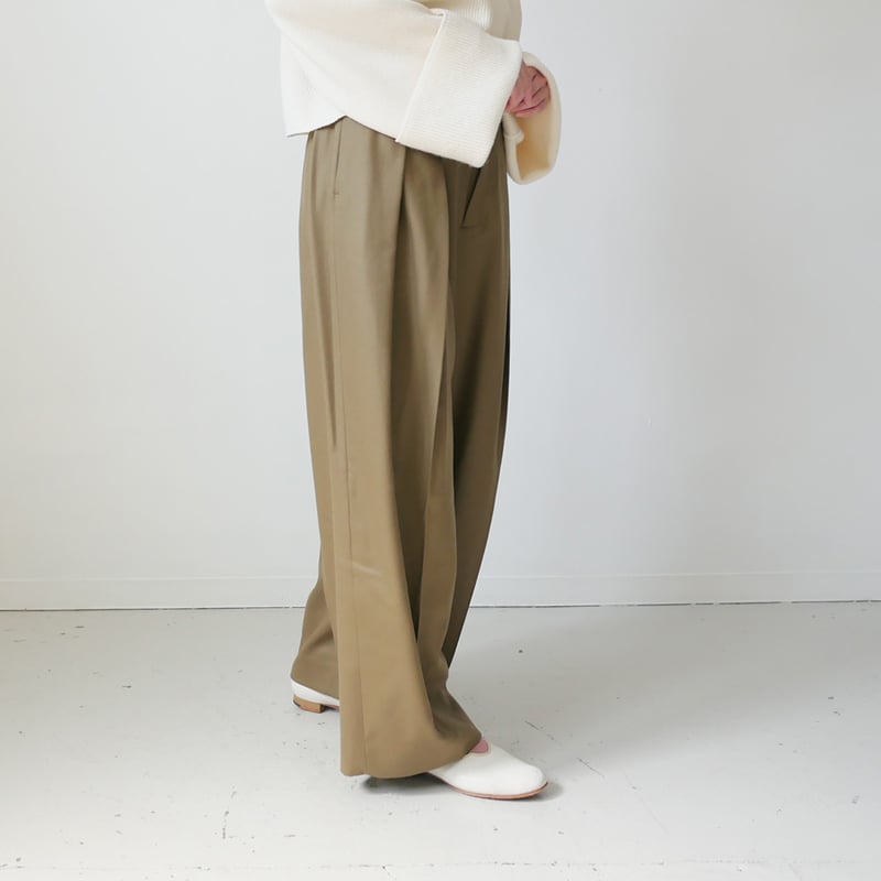 最終値下 SACRA（サクラ）リーフプリント パンツ サロペット 日本製 38