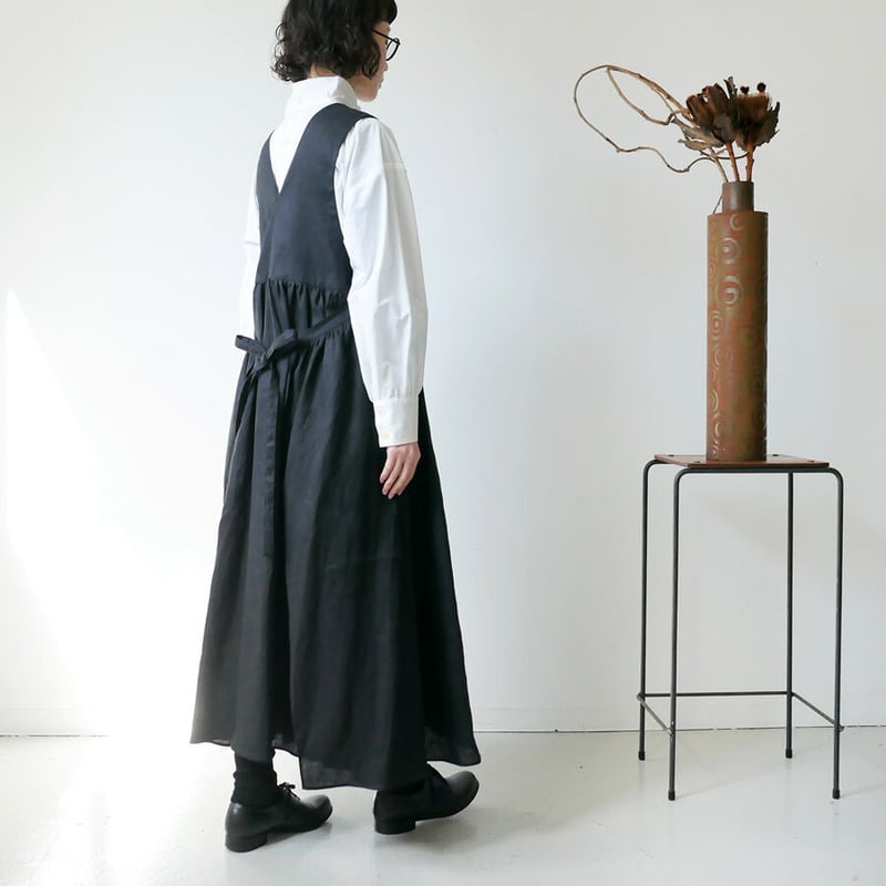 apolina 22aw エプロンワンピース 1-2y エプロンワンピース キナリ 70-90cm・80-100cm – 10mois 公式