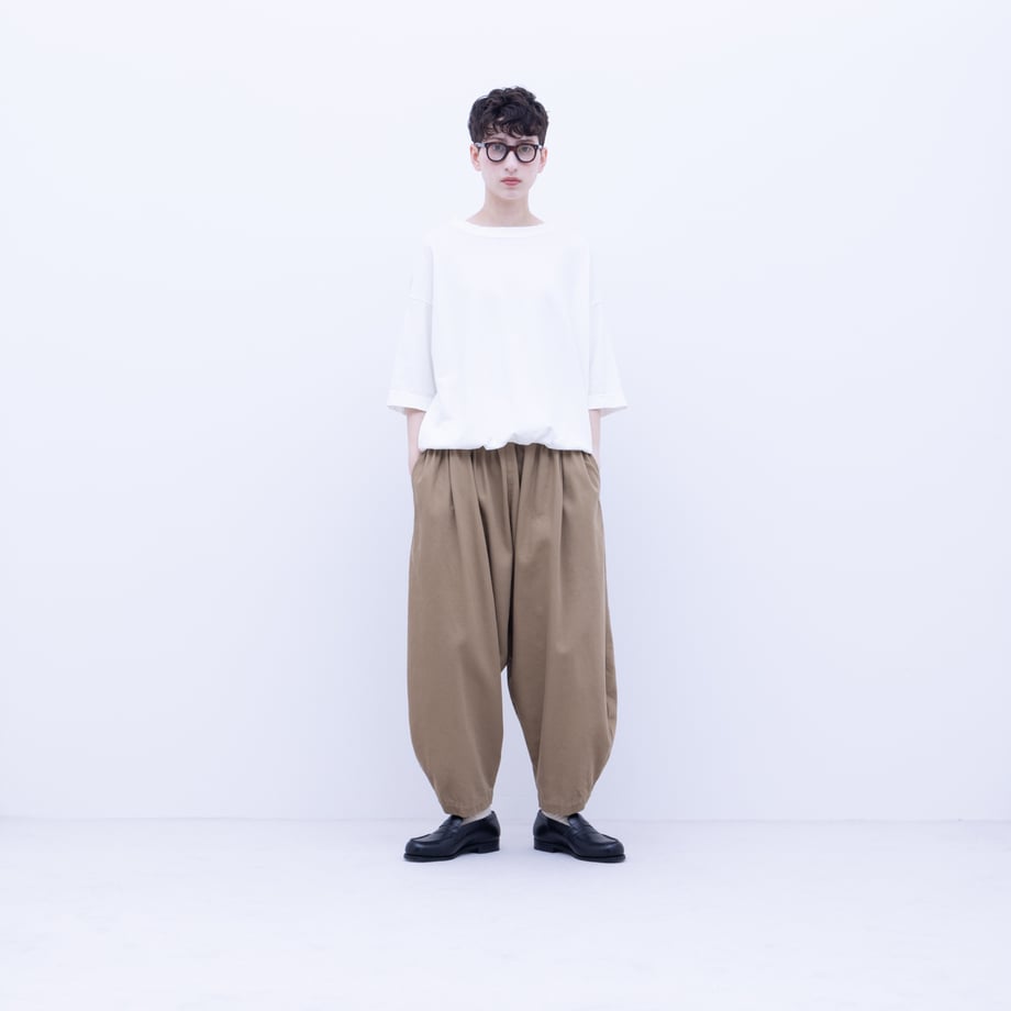 65d96d9981cb290618a1e64f