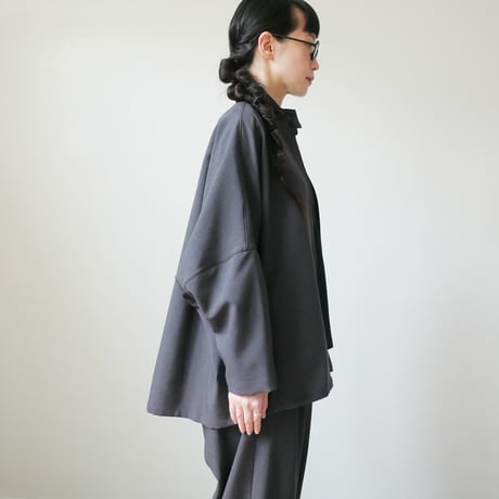 NO CONTROL AIR｜ノーコントロールエアー｜オクタグラムポリエステル・艶消平織ZIP スタンドカラー ブルゾン｜DR_NC0801BN｜DARK GREY MIX/BLACK