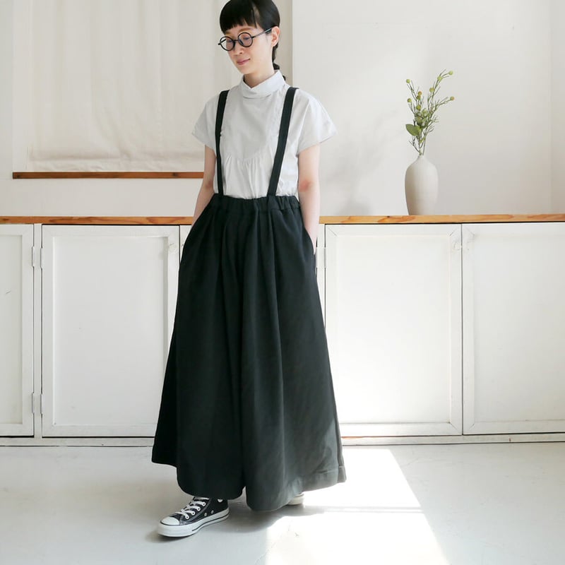 GOUACHE｜ ガッシュ｜サスペンダーキュロットパンツ｜BLACK