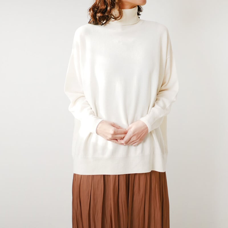 サクラ SUPER FINE MERINO JSY TOP ニット SACRA｜サクラ ｜SUPER FINE MERINO TOP｜ニット｜121636081｜
