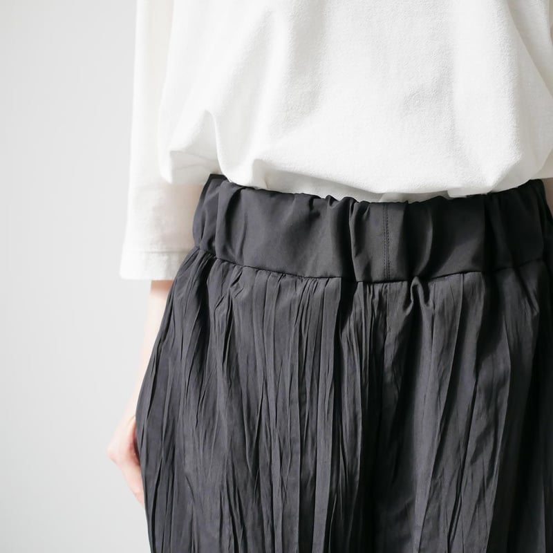 NO CONTROL AIR リンクルタフタ ランダムプリーツ イージーパンツ NO CONTROL AIR｜ノーコントロールエアー｜ポリエステル