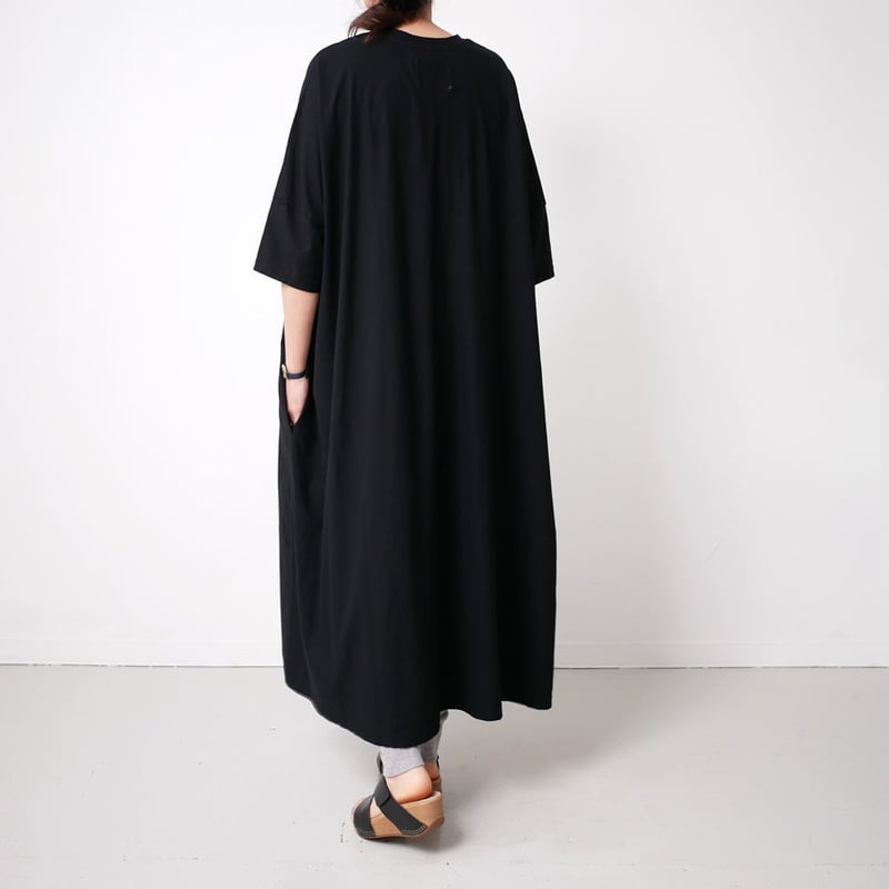 universal tissu ワンピース UNIVERSAL TISSU トリプルワッシャーリネンコットン Vネック