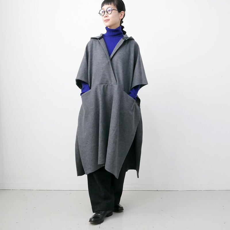 【専用】SH-HIRAI スーヒライ　ウールジャージーポンチョ　38 М SI-HIRAI｜スーヒライ｜WARM PONCHO｜ウールスムース ジャージー