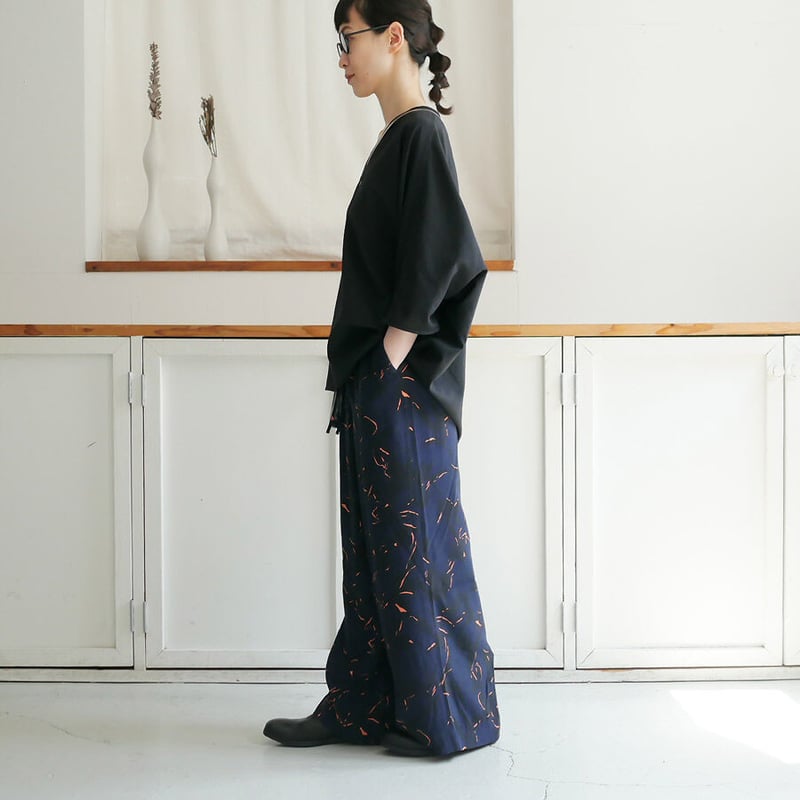 SACRA SHADOW LEAF プリント ドロースト パンツ SACRA - SACRA サクラ 23SS 日本製 SHADOW LEAF PANTS リーフ