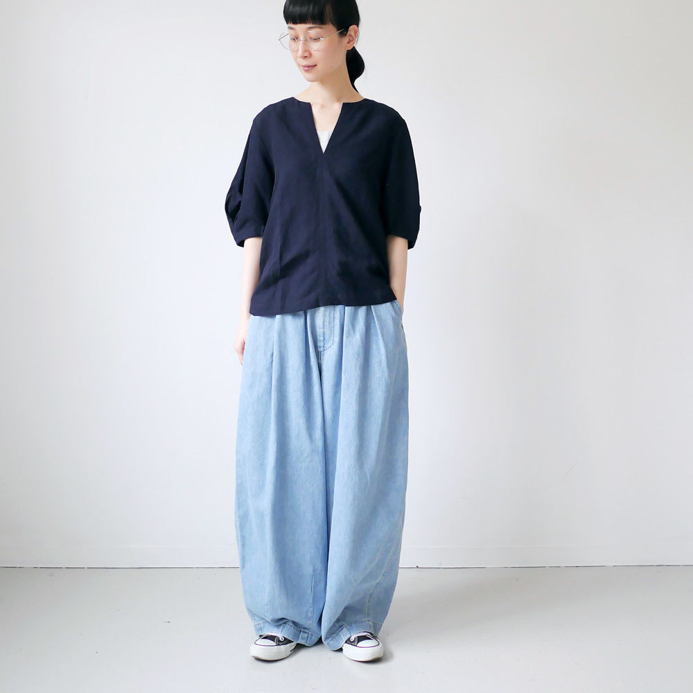 SACRA｜サクラ ｜ビスコースリネン パフスリーブ ブラウス｜NAVY 