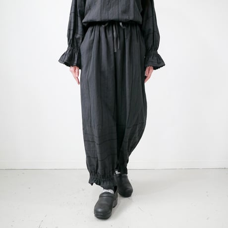 qiri｜キリ｜embroidery jacquard gather pants｜チャコール