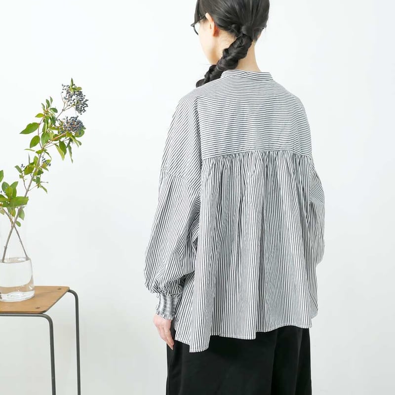 nest Robe - UNIVERSAL TISSU バンドカラーブラウス fit=scale-down,w=1200