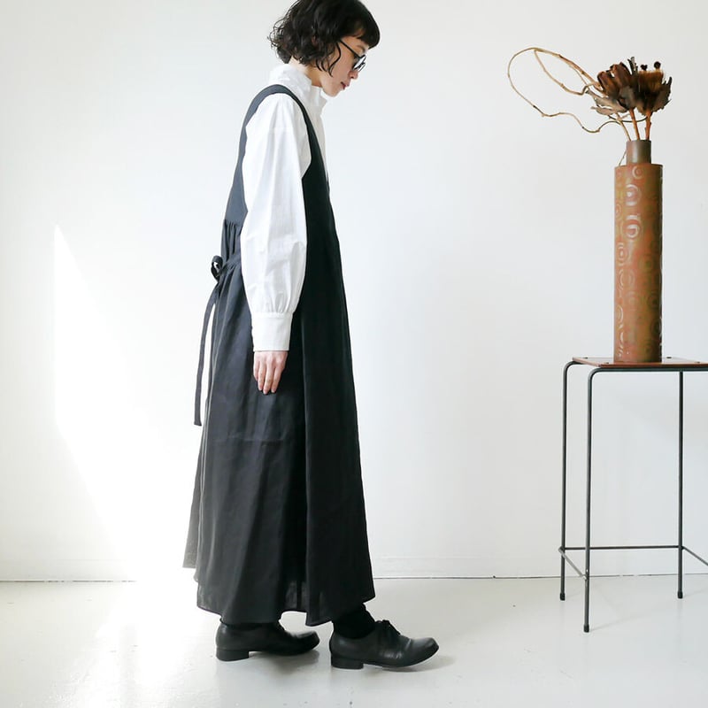 Alaris｜アラリス｜スクイードエプロンワンピース｜Black｜22-AP-105