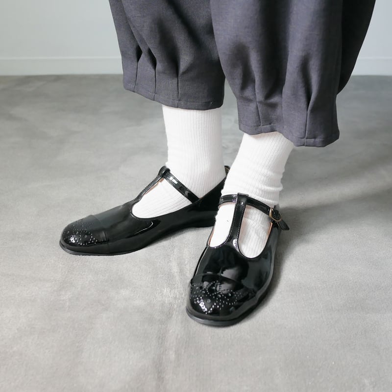 chausser|ショセ|キルト付き Tストラップシューズ|C-2266 chausser|ショセ|キルト付き Tストラップシューズ|C-2266
