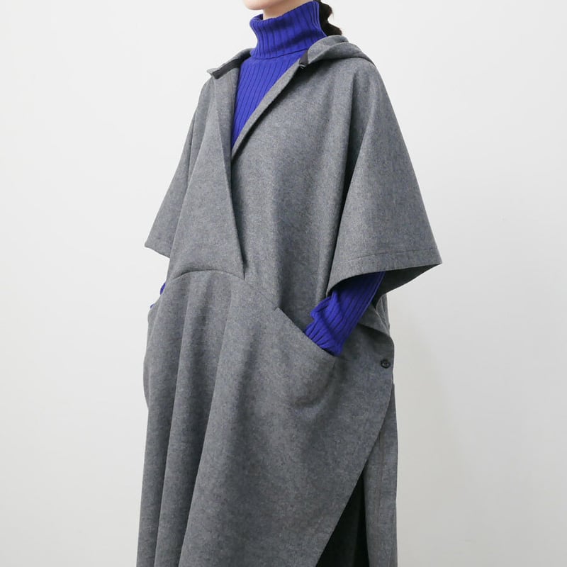 【専用】SH-HIRAI スーヒライ　ウールジャージーポンチョ　38 М SI-HIRAI｜スーヒライ｜WARM PONCHO｜ウールスムース ジャージー