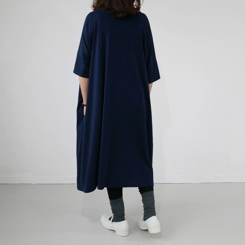 No777 FILA フェザーDesignワンピ NAVY×beige No777 FILA フェザーDesignワンピ NAVY×beige