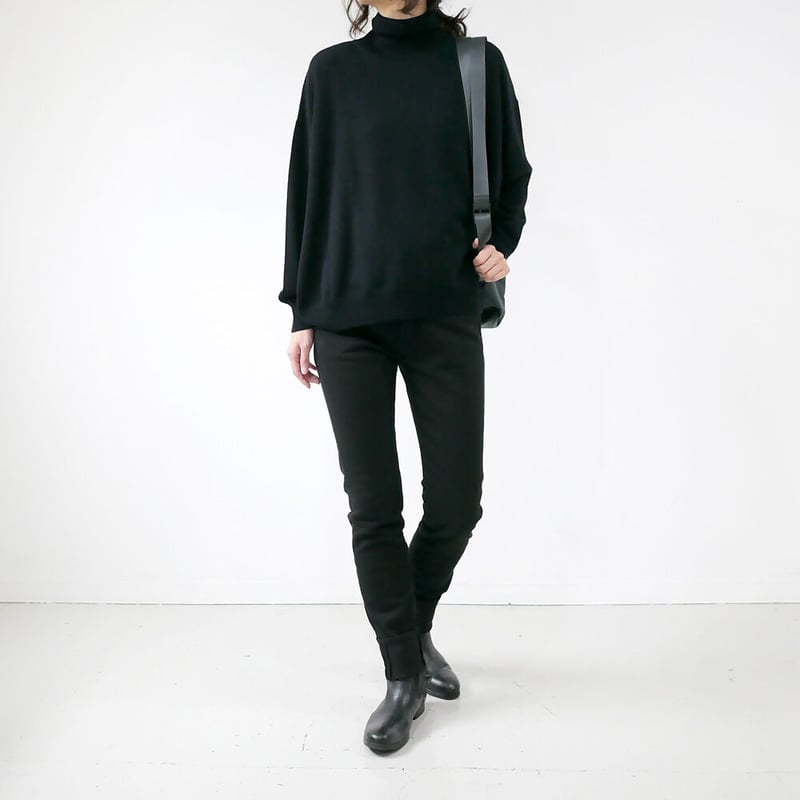 SACRA｜サクラ ｜EXTRA FINE MERINO TOP｜ エクストラ ファインメ リ