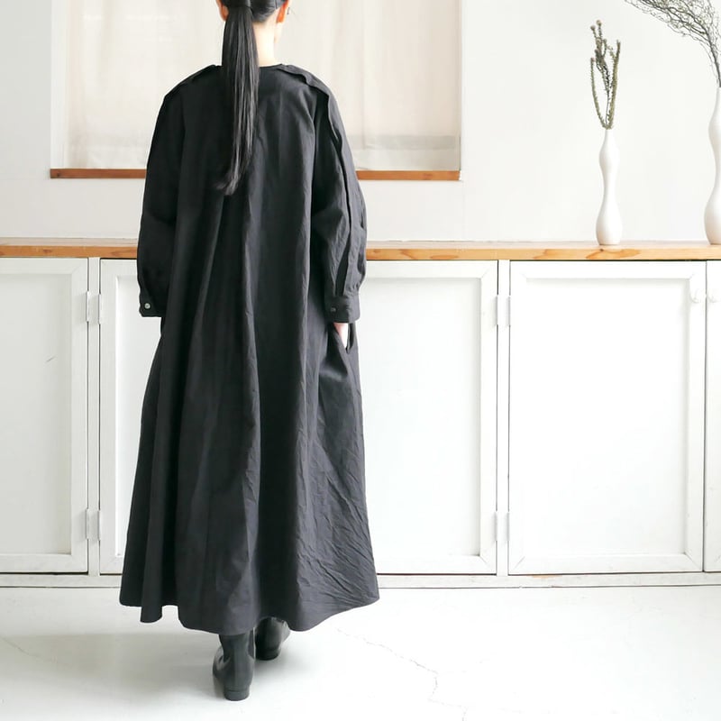 ⚫︎ようちゃん⚫︎UNIVERSAL TISSU ブラック ロングワンピース UNIVERSAL TISSU｜ユニヴァーサルティシュ｜起毛ツイルタック