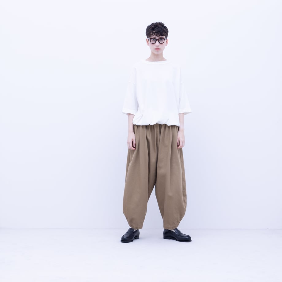 65d96d9981cb290618a1e64f