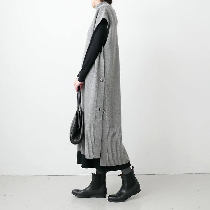 【新品】SACRAサクラWOOLSILKHERRIGBONE SHORTCOAT 楽天市場】SACRA(サクラ) ウールシルクヘリンボーンショート