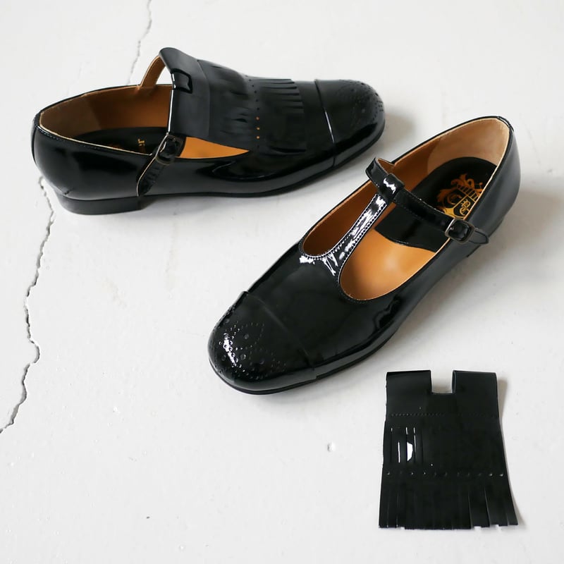 chausser｜ショセ｜キルト付き Tストラップシューズ｜C-2266
