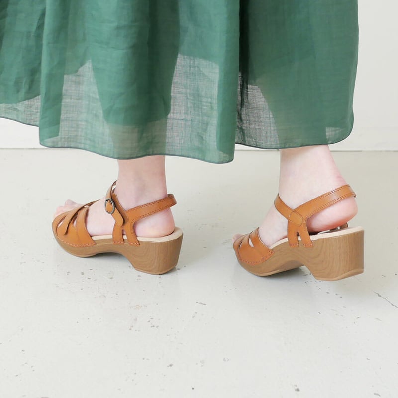 DANSKO｜ダンスコ｜SEASON｜シーズン｜9849982200｜ Camel | GOU