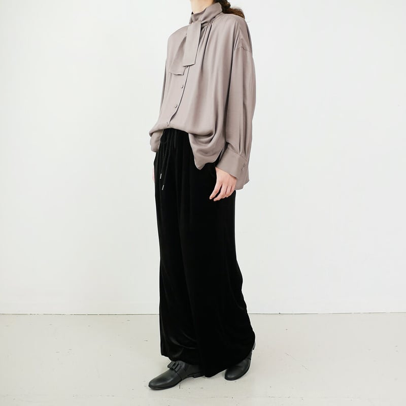 SACRA｜サクラ ｜ベロアワイドパンツ｜BLACK ｜ | GOUACHE FUKUOKA