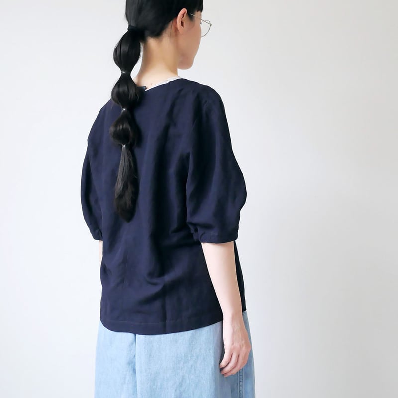 美品 サクラ SACRA ブラウス 袖 7部　パフスリーブ SACRA｜サクラ ｜ビスコースリネン パフスリーブ ブラウス｜NAVY